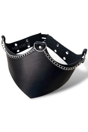 Cupless corset with chains